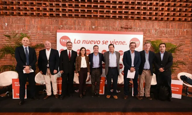 Mayo del 2019, el precandidato colorado Ernesto Talvi inicia presentaciones de su programa