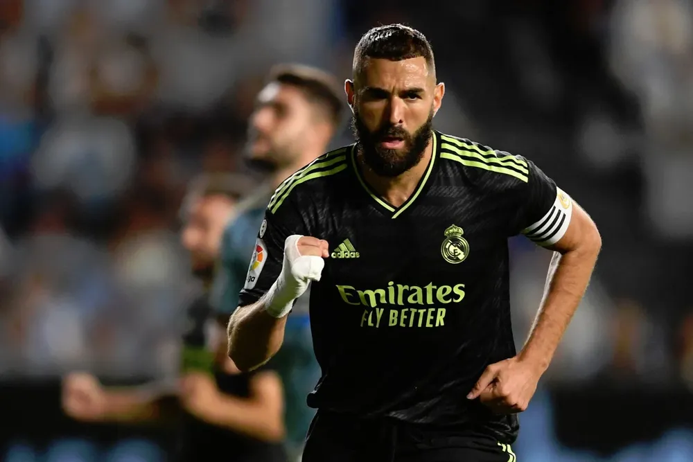 Benzema festejando el pasado sábado para Real Madrid en la visita a Celta de Vigo