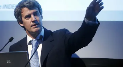 Argentina deja atrás  default con cancelación de deuda a fondos buitres