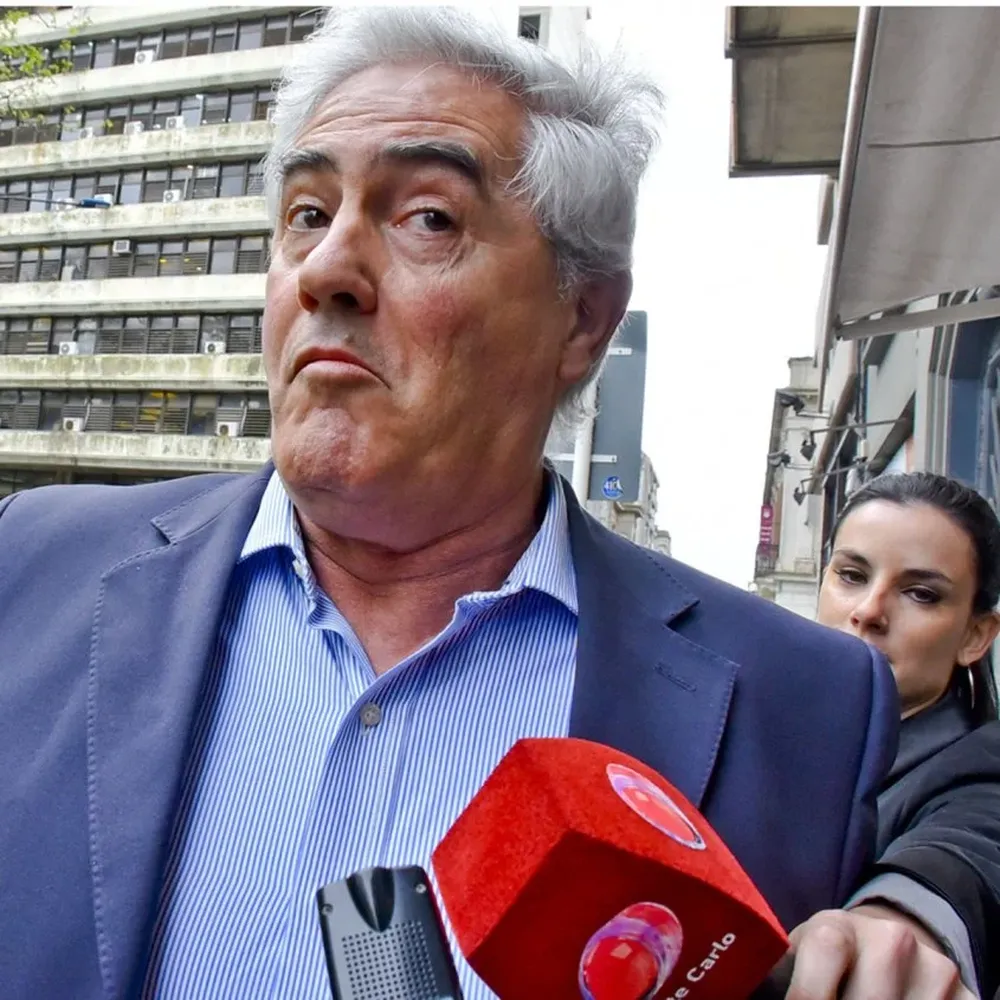 Intendente Agustín Bascou