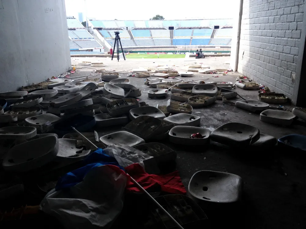 Más destrozos en el Centenario