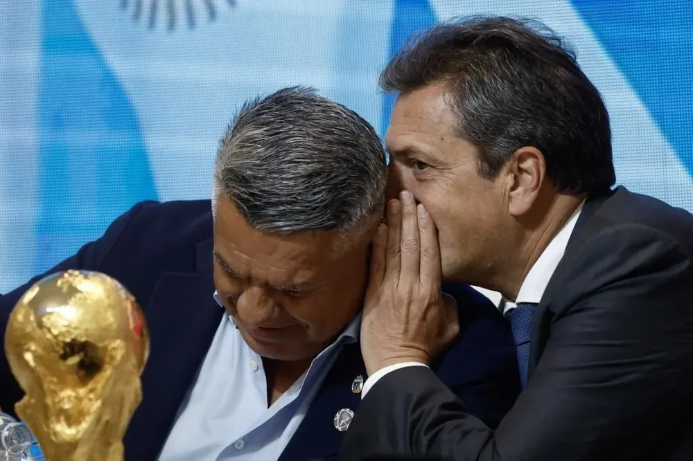 Tapía y Massa en conferencia de prensa