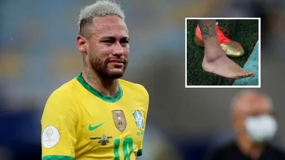 El llanto de Neymar y su tobillo