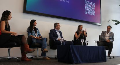 Siete de cada 10 uruguayos dicen ser felices en su trabajo, pero su bienestar no refleja lo mismo: las revelaciones del nuevo Índice de Felicidad Laboral