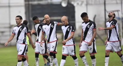 Danubio sufre cuando juega en Jardines