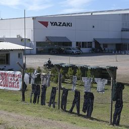 acuerdos en yazaki: trabajadores acordaron partida especial que mejora indemnizacion y cursos de capacitacion