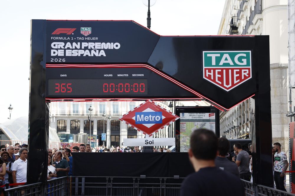 14dfaf3aefd94f785d448079c2301973baa9dda8w