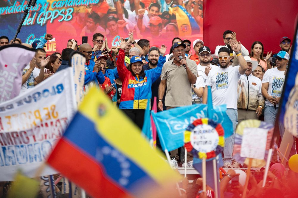 El presidente de la Asamblea Nacional de Venezuela, Jorge Rodríguez, en el cierre de campaña de las municipales