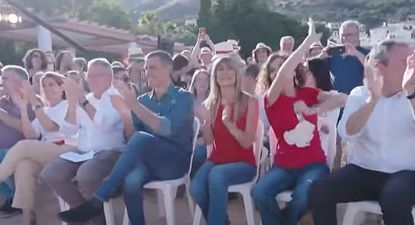 Europa 9J- Sánchez llega al mitin del PSOE en Benalmádena acompañado de Begoña Gómez