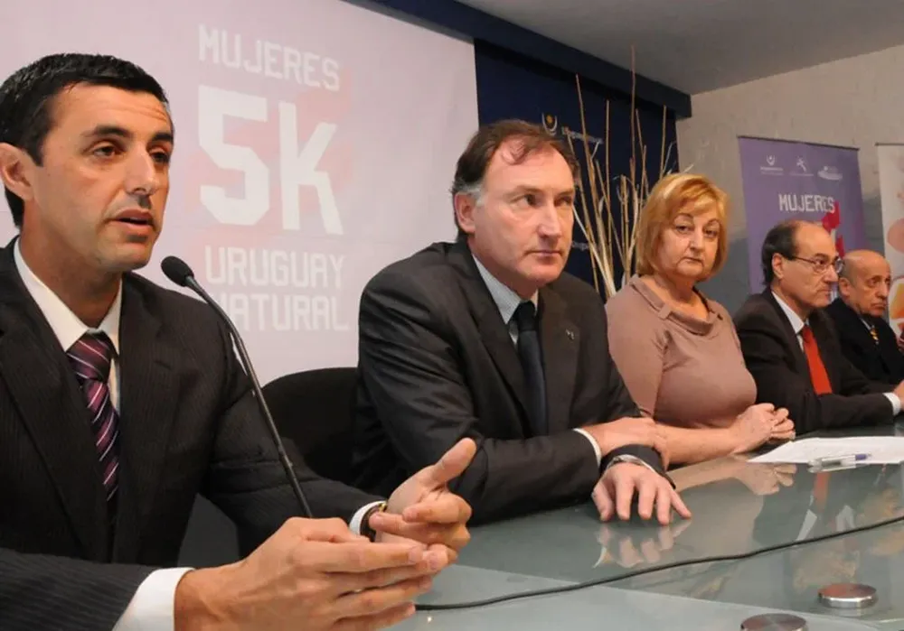 Sanmartino, Halty y Kechichian en el lanzamiento de la 5K