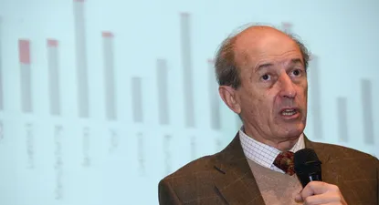 Uruguay inserto en región más cerrada al mundo por política económica, según Banco Mundial