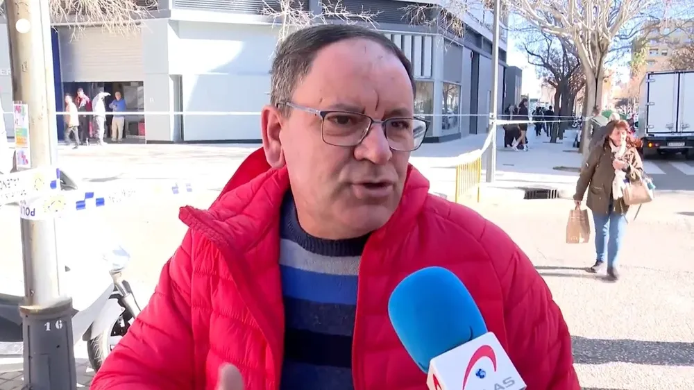 Julián García, conserje del edificio incendiado en Valencia