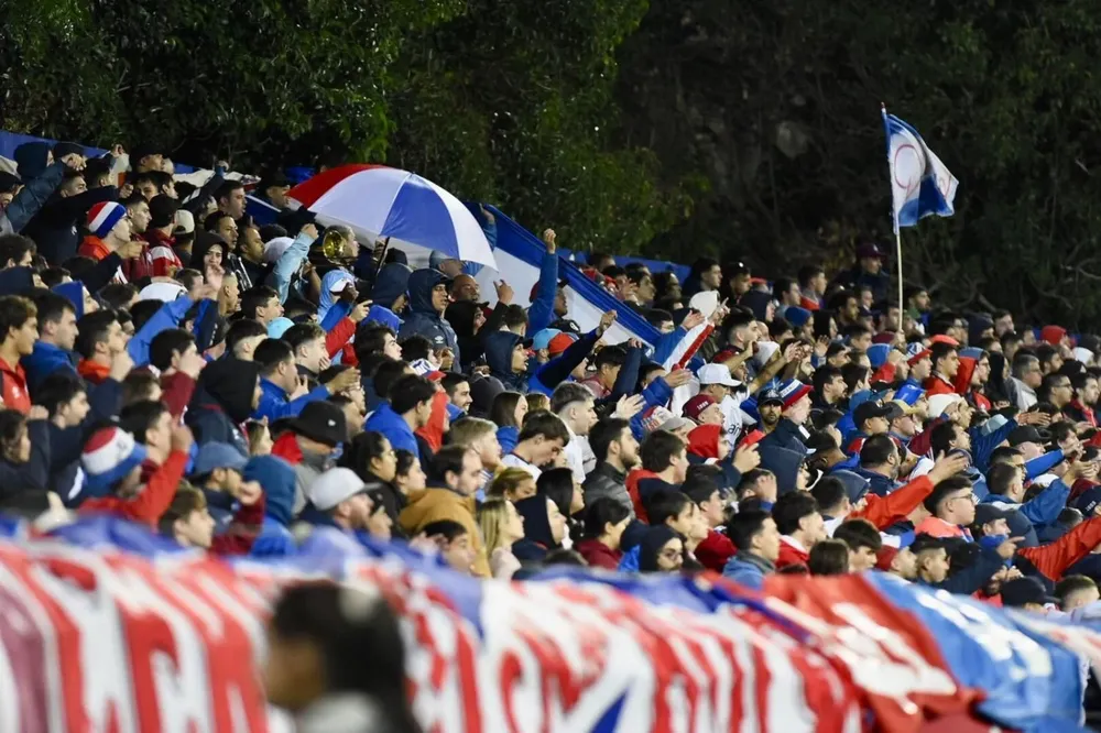 Hinchas de Nacional en el Franzini
