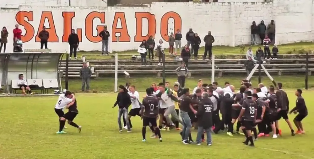Incidentes Danubio-Liverpool en sub 17