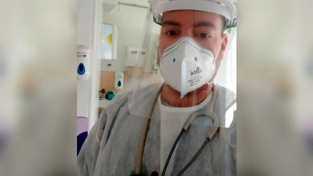 BBC Antonio Nirta es médico de urgencias.