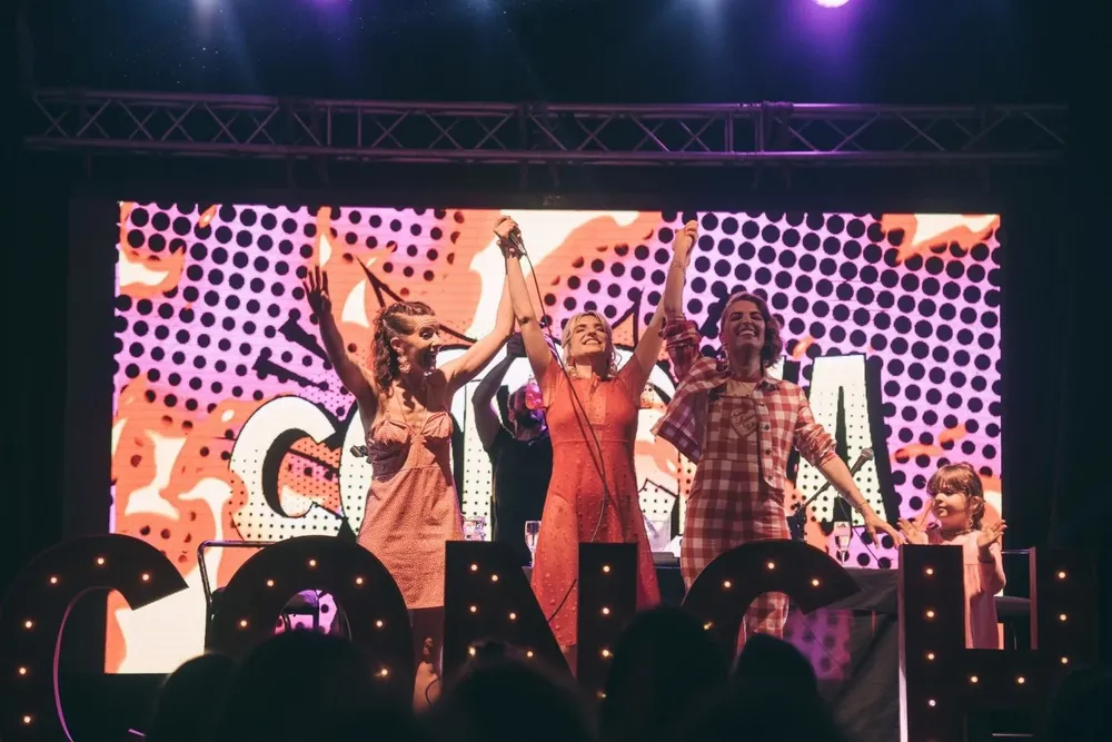 Laura Passalacqua, Jimena Outeiro y Dalia Walker en la primera fecha del show en Uruguay