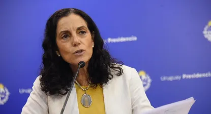 La ministra de Economía y Finanzas, Azucena Arbeleche.