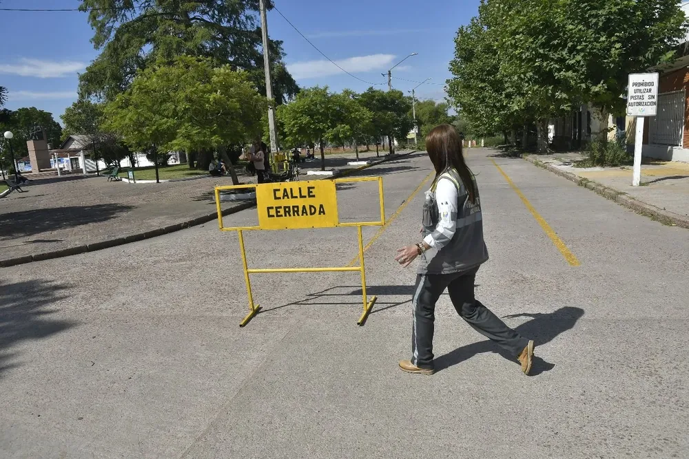 Pasadas las 15 horas la intendencia culmina su horario oficial de toma de pruebas