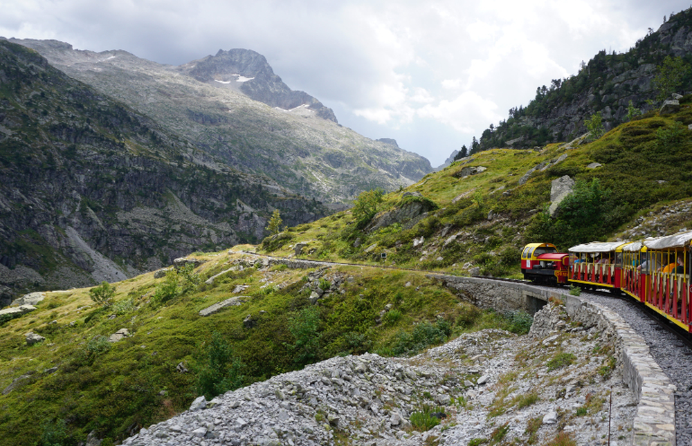 El Tren de Artouste en los Pirineos franceses es una opción inigualable.