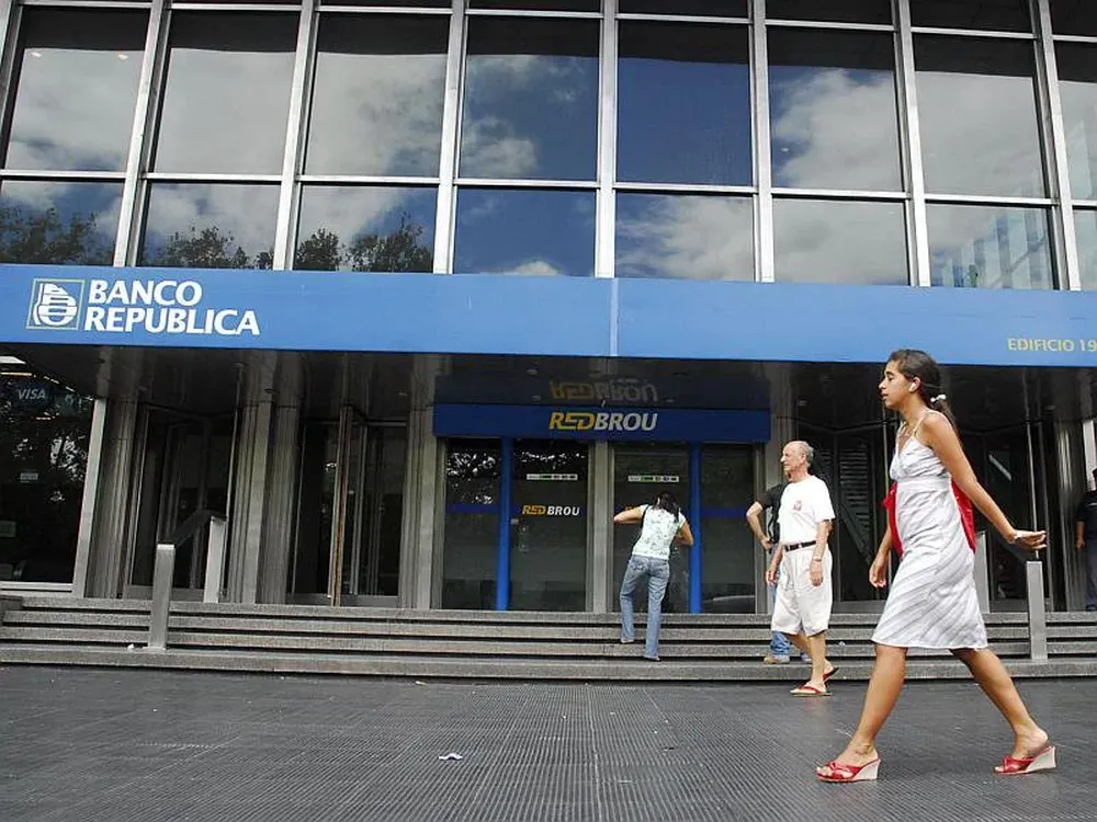 Sucursal 19 de Junio del Banco República