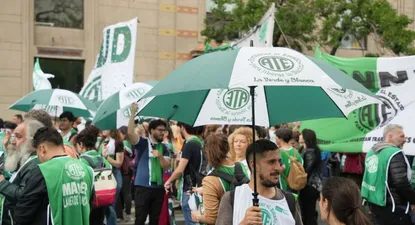 ATE llamó a un paro nacional para el miércoles y denunció más de 10 mil despidos