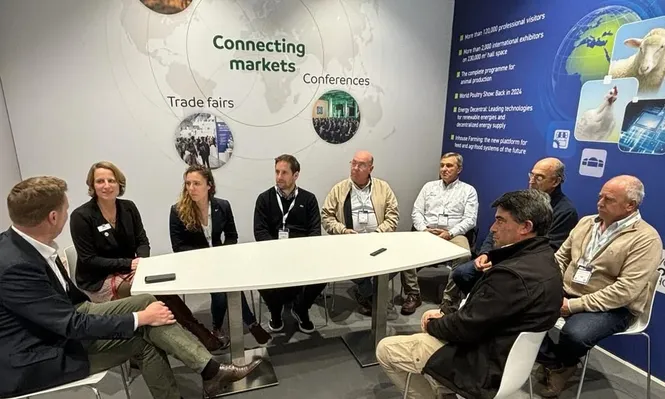 La reunión entre la ARS y la DLG.