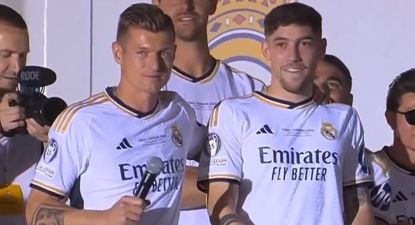 Toni Kroos le pasó el número 8 de Real Madrid a Federico Valverde