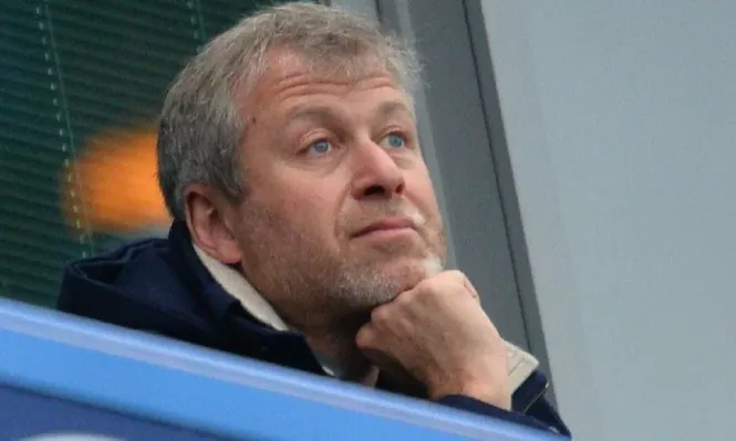 Roman Abramovich buscaba poder vender su club de fútbol Chelsea.