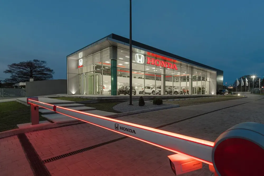 El nuevo local de Honda Uruguay en Carrasco