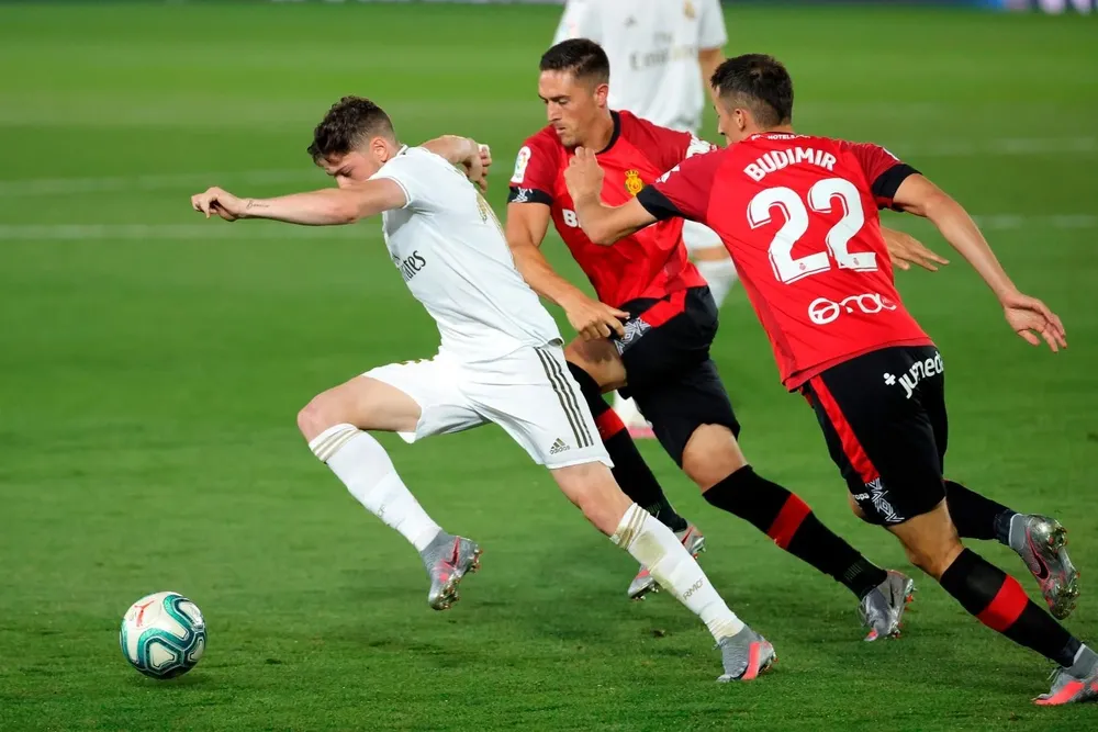 Valverde vuelve a jugar con los merengues