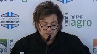 El Gobierno de Javier Milei anunció la baja de impuestos para importar ropa, calzado y telas con la meta en reducir los precios argentinos