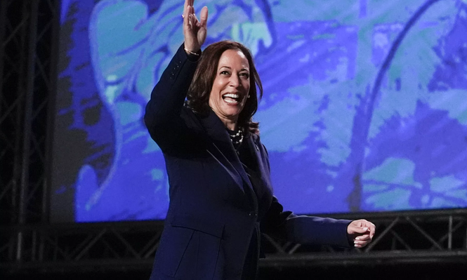 La candidata del partido demócrata Kamala Harris