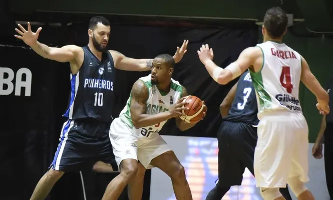 Aguada, único uruguayo en carrera