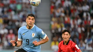 Luis Suárez en acción contra Corea del Sur