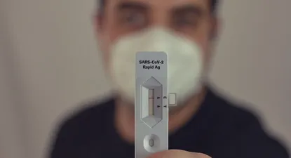 Covid-19: farmacias registran “importante aumento en compra de autotest