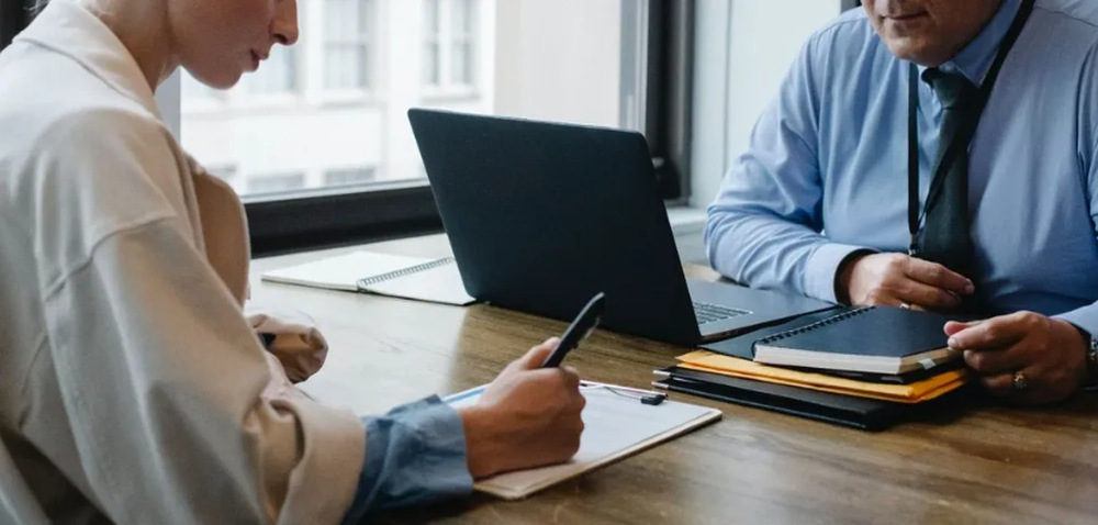 El seguro apunta a la protección de la actividad de contadores, economistas y administradores