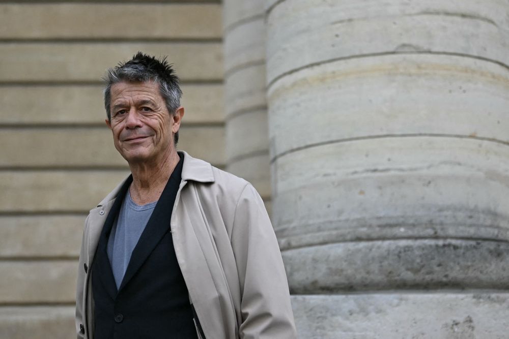 Emmanuel Carrère 