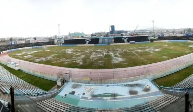 La cara amateur del fútbol: así están los estadios antes del arranque