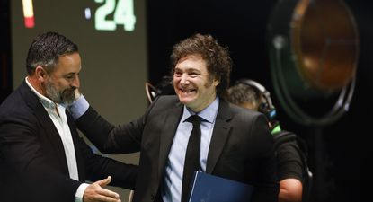 El dirigente de Vox, Santiago Abascal, y el presidente argentino, Javier Milei