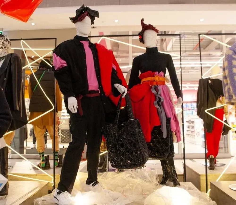 El desafío consistió en crear una propuesta pensada desde la estética, la moda, y lo comercial.