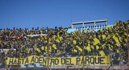 Malestar de Nacional por medida de la AUF con bandera de Peñarol
