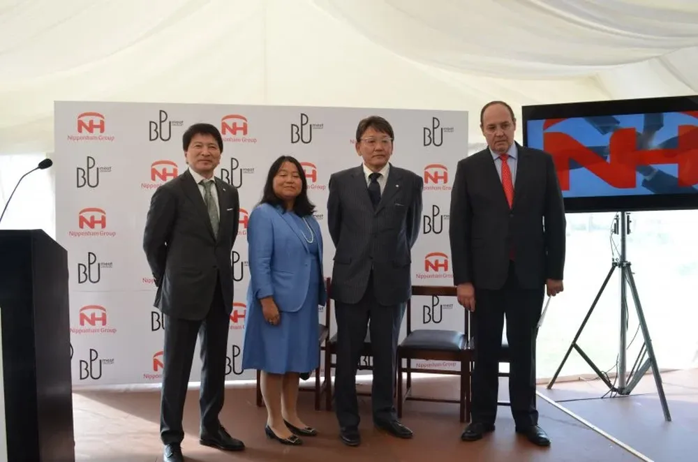 Nuevos dueños del BPU con el gerente Daniel de Mattos