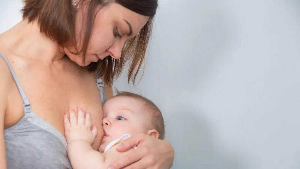 La lactancia materna es una de las formas más eficaces de garantizar la salud y la supervivencia del niño, asegura la OMS.