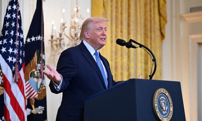 Golpe a la imagen presidencial: 3 de cada 10 estadounidenses aprueban la gestión económica de Donald Trump