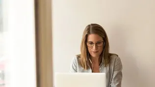 Mujeres en cargos directivos pueden aumentar un 20% los beneficios de una empresa