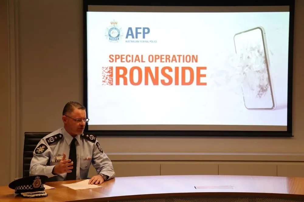 La policía detectó unos 20 millones de mensajes enviados por criminales