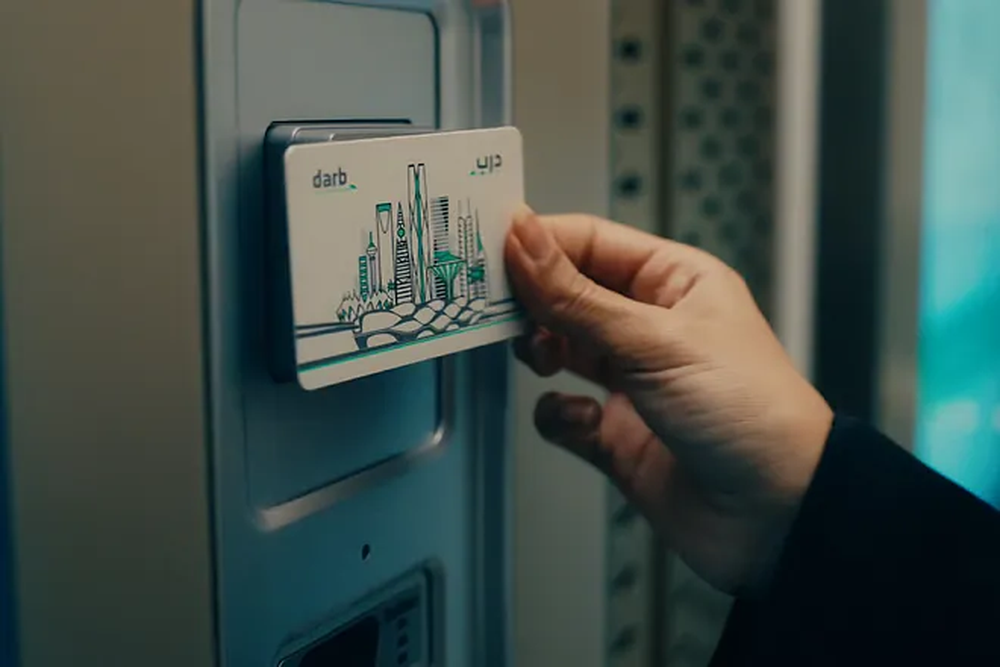 Sistema de pago montado por Indra para el metro de Riad