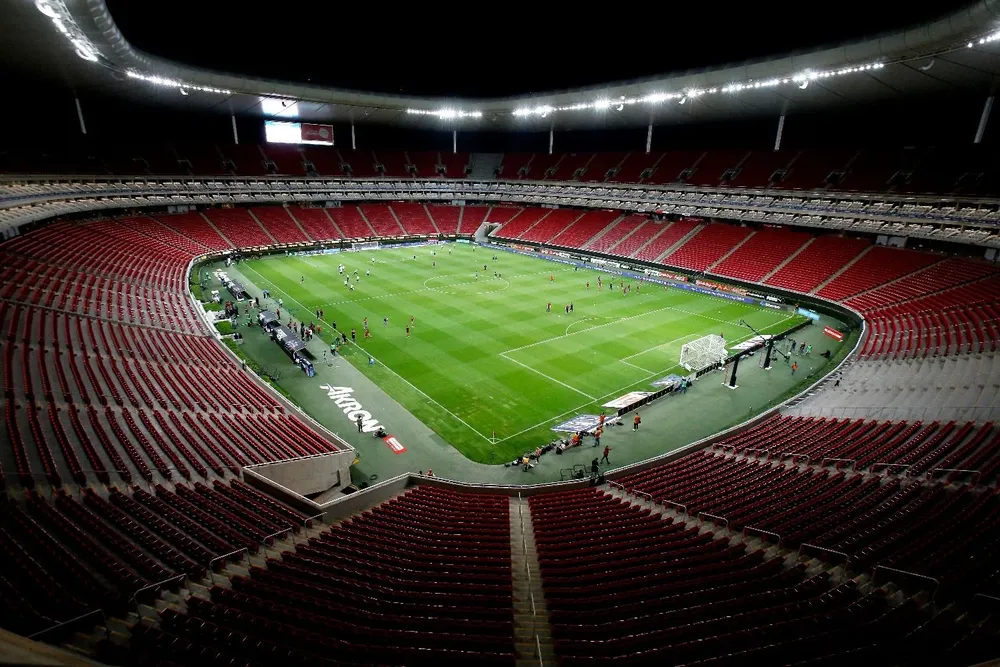 Guadalajara y Monterrey, sin público igualaron 1-1