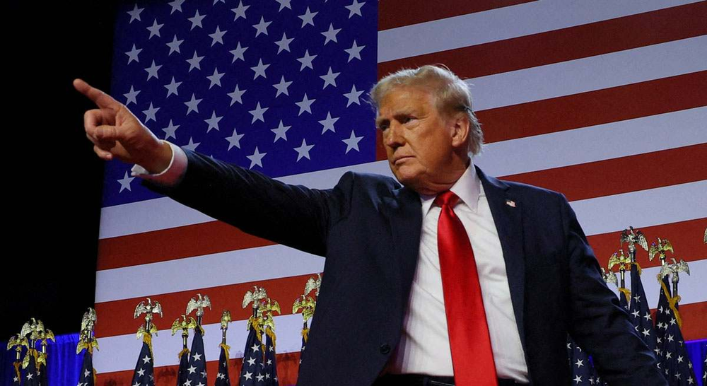 Donald Trump en su discurso anunciando los miles de despidos.