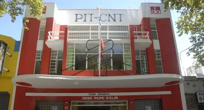 Sede del PIT-CNT en la calle Jackson de Montevideo.